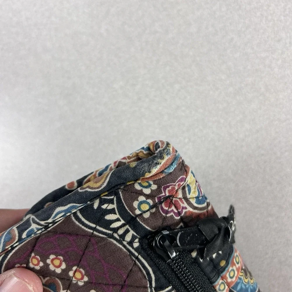 Vera Bradley Retired Pattern Kensingtone Makeup Case‎ Bag